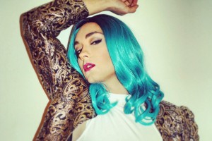 web_co-moderator_queen g_3c