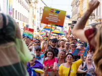 Wer Prides verbieten will, greift die Demokratie an!