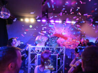 Fotos und Videos und Podcasts